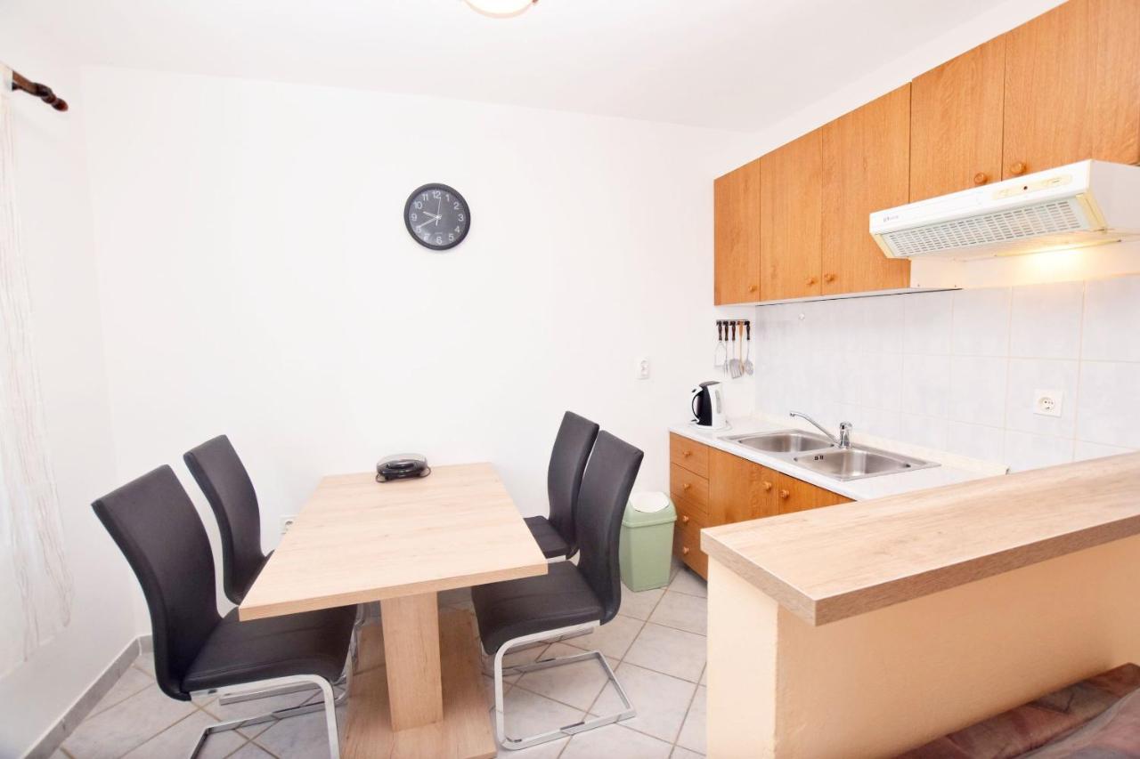 Apartments Keti 닌 외부 사진